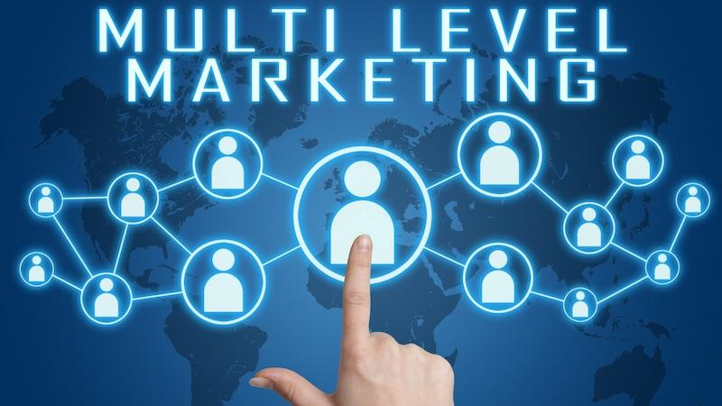 Sự khác nhau giữa Multi Level Marketing và mô hình tháp là gì?